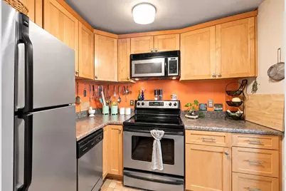 157 Winnisimmet St #1D, Chelsea, MA 02150 - Photo 5