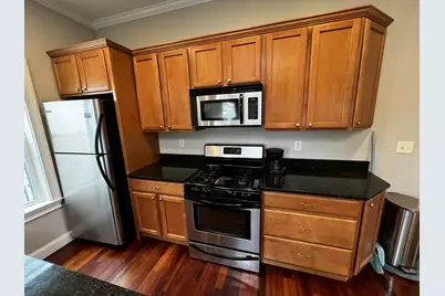 10 Bristol St. #3, Cambridge, MA 02141 - Photo 3