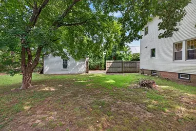 2306 Wilbraham Rd, Springfield, MA 01129 - Photo 33