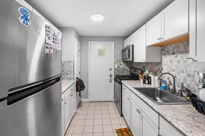 347 Pawtucket Blvd #3, Lowell, MA 01854 - Photo 5