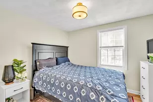 5 Wright St, Lowell, MA 01854 - Photo 17