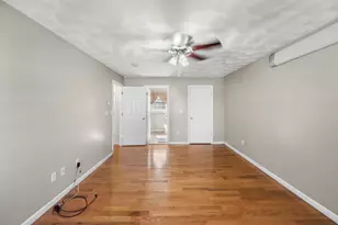 388 Varnum Ave, Lowell, MA 01854 - Photo 17