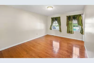 388 Varnum Ave, Lowell, MA 01854 - Photo 29