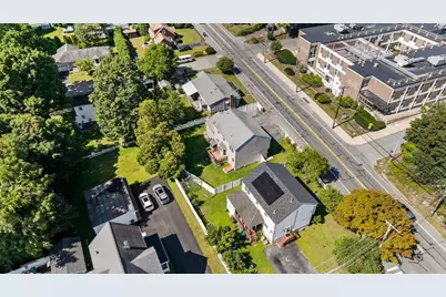 388 Varnum Ave, Lowell, MA 01854 - Photo 5