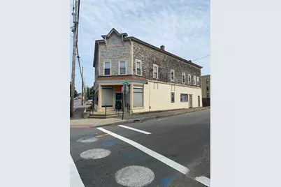 437 Bay St #1, Taunton, MA 02780 - Photo 1