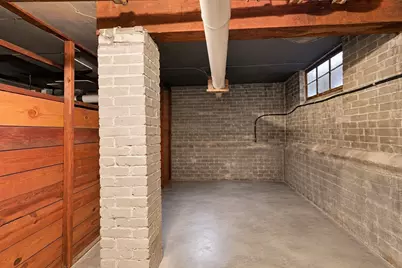 22 Centre St #2, Cambridge, MA 02139 - Photo 37