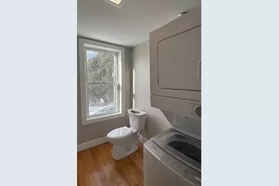 13 Hampden St #2, Westfield, MA 01085 - Photo 7