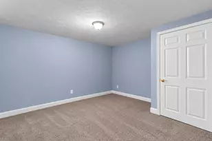 352 Grafton St, Shrewsbury, MA 01545 - Photo 35