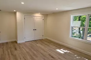 37 Karen St, Lowell, MA 01851 - Photo 11