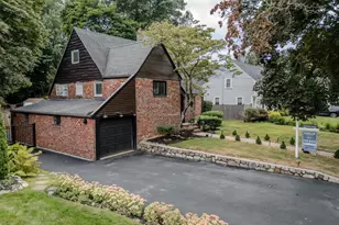 55 Burrell St, Melrose, MA 02176 - Photo 35