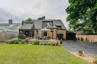 55 Burrell St, Melrose, MA 02176 - Photo 33