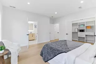 8 Guild St, Medford, MA 02155 - Photo 27