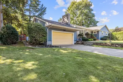 122 Westwood Dr, Whitman, MA 02382 - Photo 3