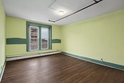 128 High St #2, Holyoke, MA 01040 - Photo 5