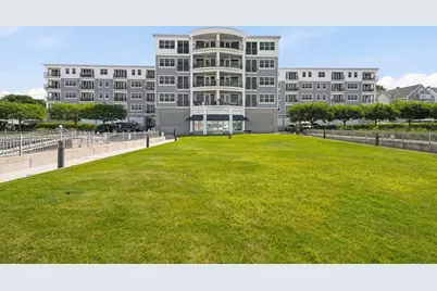 550 Pleasant St #201, Winthrop, MA 02152 - Photo 23