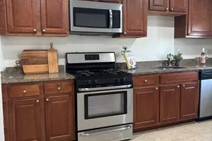 146 Willow St, Waltham, MA 02453 - Photo 5
