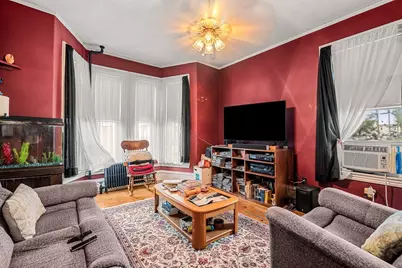 45 Varney St, Lowell, MA 01854 - Photo 17