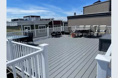 176 Bowen St #3, Boston, MA 02127 - Photo 15