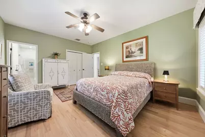 125 Mayflower Ln, Tisbury, MA 02568 - Photo 17