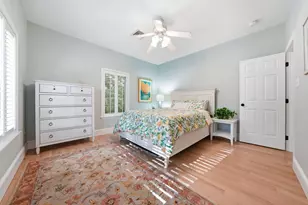 125 Mayflower Ln, Tisbury, MA 02568 - Photo 21