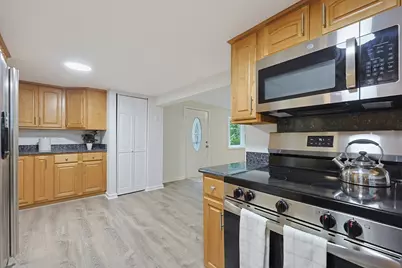 15 Yale Rd, Hopkinton, MA 01748 - Photo 7