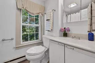 4 Rowells Ct, Amesbury, MA 01913 - Photo 15