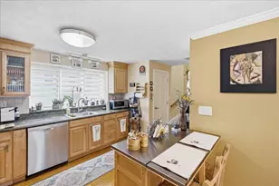 174 Adams St, Newton, MA 02458 - Photo 11