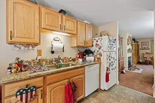 5 Edna Cir, North Brookfield, MA 01535 - Photo 17
