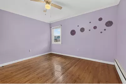 43 Madison St, Amesbury, MA 01913 - Photo 11