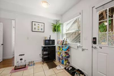 53 Myrtle St #2, Waltham, MA 02453 - Photo 19