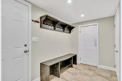 8 Barry Dr, Framingham, MA 01702 - Photo 35