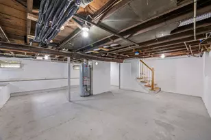 606 Lincoln Ave, Saugus, MA 01906 - Photo 29