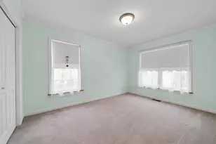 30 Lowell St, Woburn, MA 01801 - Photo 17