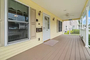 30 Lowell St, Woburn, MA 01801 - Photo 5