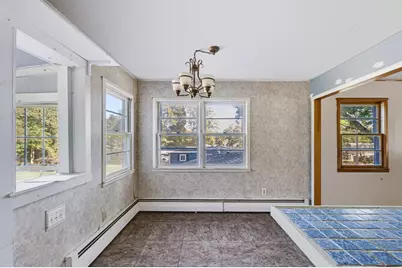 21 Fern Ave, Amesbury, MA 01913 - Photo 7