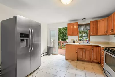 8 Fearing Hill Rd, Wareham, MA 02571 - Photo 7