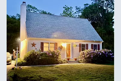 8 Fearing Hill Rd, Wareham, MA 02571 - Photo 1
