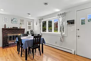 11 Marlboro Rd, Woburn, MA 01801 - Photo 11