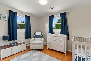 11 Marlboro Rd, Woburn, MA 01801 - Photo 15