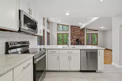 27 Clearview Drive, Framingham, MA 01701 - Photo 7