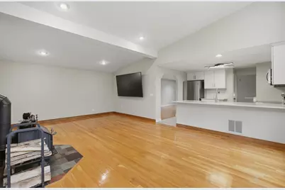 27 Clearview Drive, Framingham, MA 01701 - Photo 9