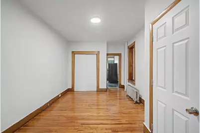 456 Maple #1st RF, Holyoke, MA 01040 - Photo 5