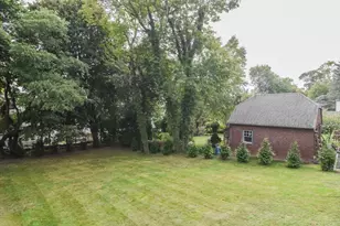 19 Stoneleigh Rd, Watertown, MA 02472 - Photo 37