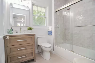 19 Stoneleigh Rd, Watertown, MA 02472 - Photo 27