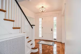 19 Stoneleigh Rd, Watertown, MA 02472 - Photo 3