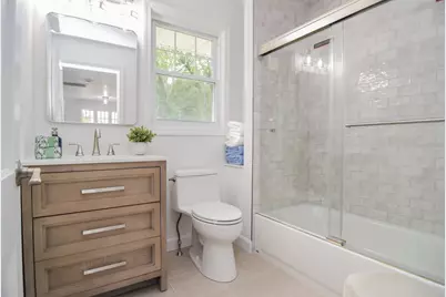19 Stoneleigh Rd, Watertown, MA 02472 - Photo 27