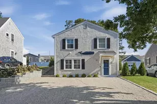 33 Dexter Ave, Sandwich, MA 02563 - Photo 1