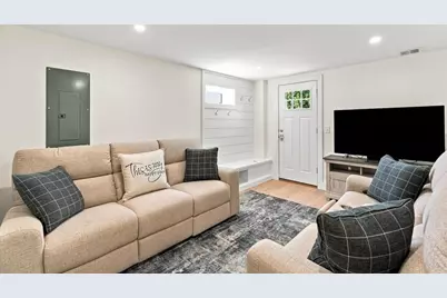 33 Dexter Ave, Sandwich, MA 02563 - Photo 9