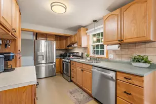 38 Grandview Dr, Westfield, MA 01085 - Photo 11