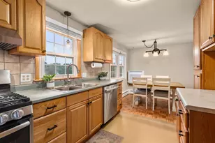 38 Grandview Dr, Westfield, MA 01085 - Photo 15